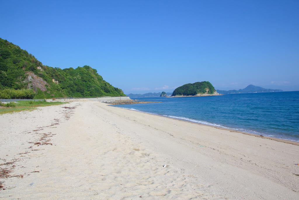 なにもない幸せな島のリトリート宿 The Bonds มัตสึยามะ ภายนอก รูปภาพ